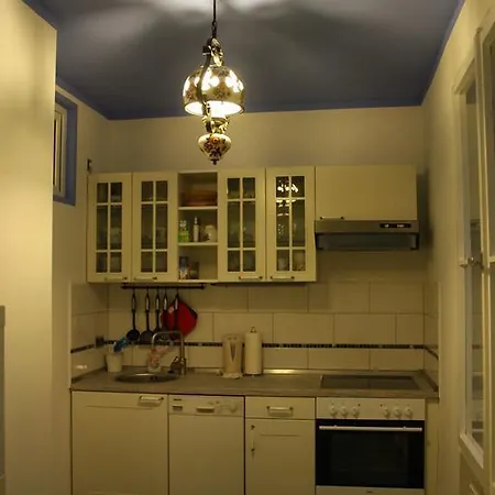 Del Arte Apartment *