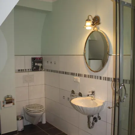 Del Arte Apartment *